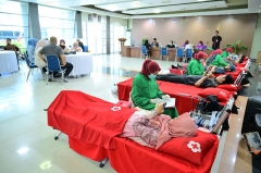 Karyawan PDAM Kota Makassar antusias melaksanakan donor darah